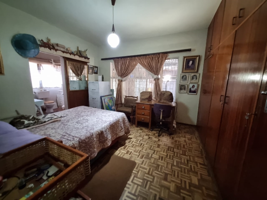 4 Bedroom Property for Sale in Generaal De Wet Free State